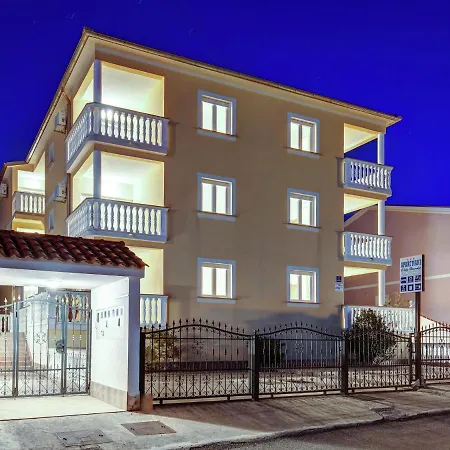 Apartament In Croatia Near Scenic