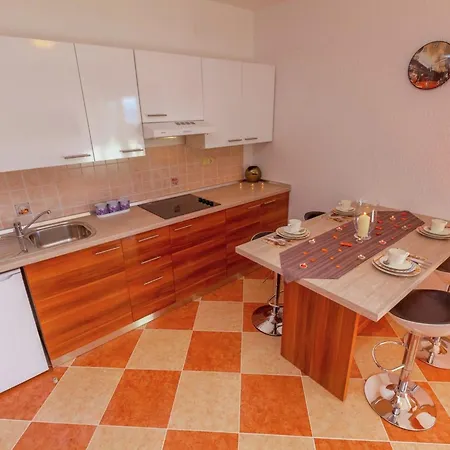 Apartament In Croatia Near Scenic Dramalj
